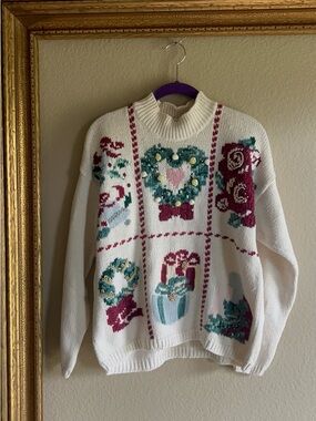 Vintage Karen Scott Cream Embroidered Christmas Holiday Motif Crewneck Sweater